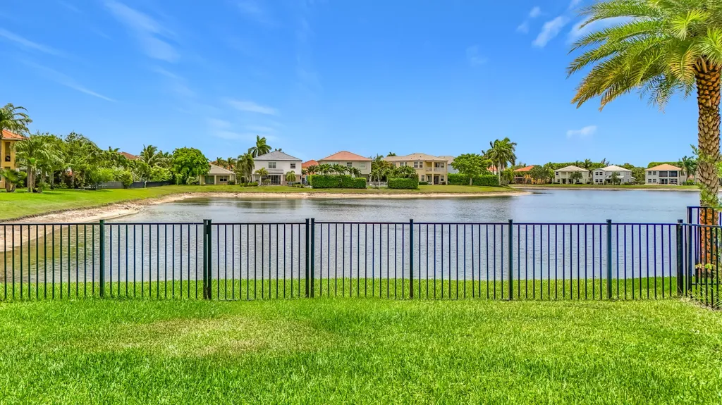 9508 Phipps Lane Wellington FL 33414