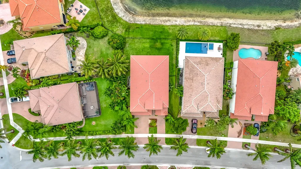 9508 Phipps Lane Wellington FL 33414