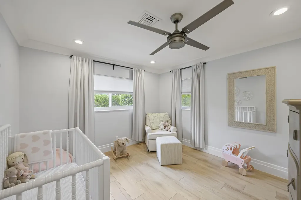 621 Apple Tree Lane Boca Raton FL 33486