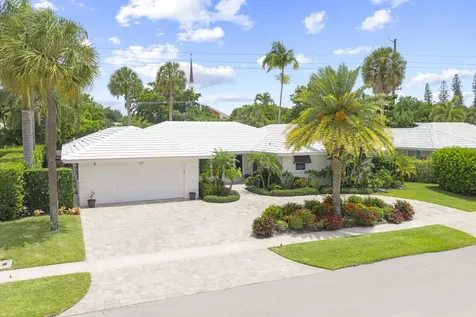 621 Apple Tree Lane Boca Raton FL 33486
