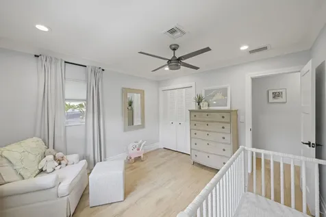 621 Apple Tree Lane Boca Raton FL 33486