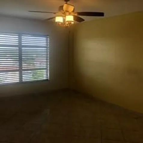 4174 Inverrary Drive Lauderhill FL 33319