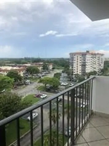 4174 Inverrary Drive Lauderhill FL 33319