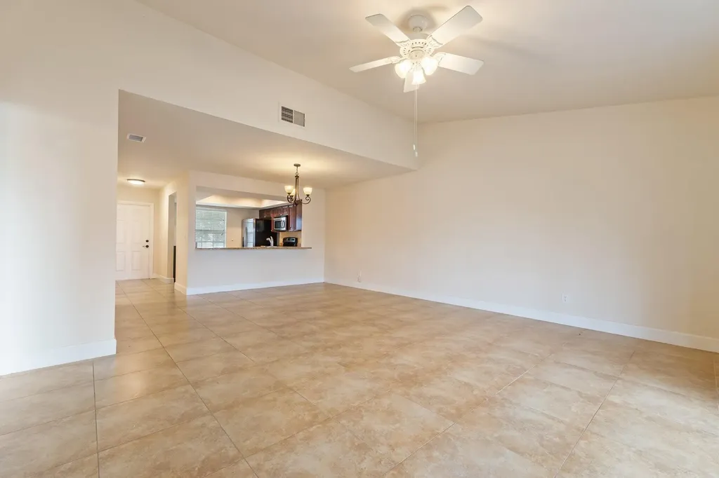 109 Doe Trail Jupiter FL 33458