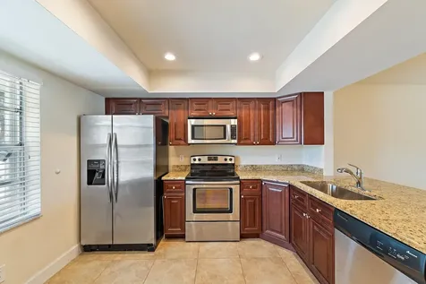 109 Doe Trail Jupiter FL 33458