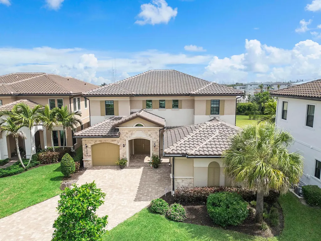 12745 Bayside Court Parkland FL 33076
