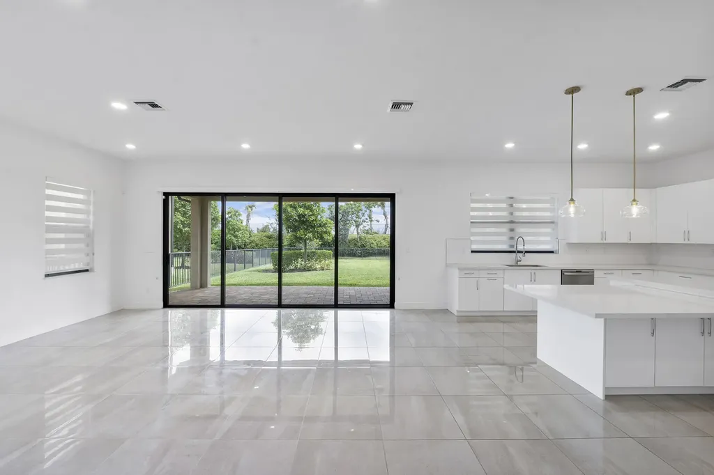 12745 Bayside Court Parkland FL 33076