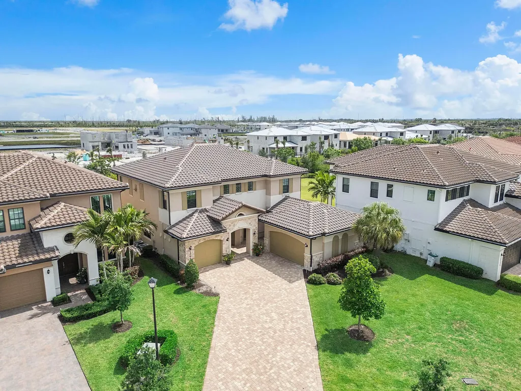 12745 Bayside Court Parkland FL 33076
