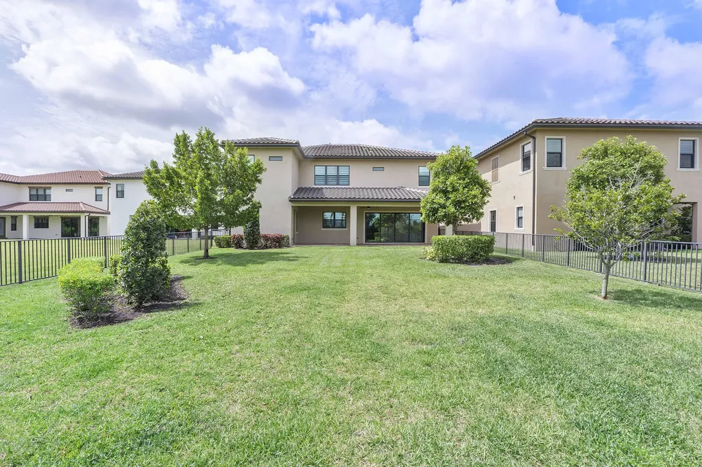 12745 Bayside Court Parkland FL 33076