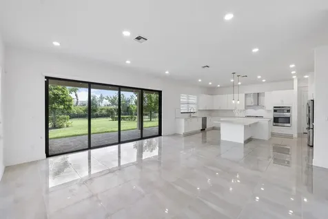 12745 Bayside Court Parkland FL 33076