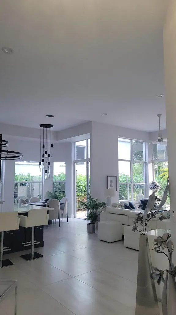 127 Sunset Cove Lane Palm Beach Gardens FL 33418