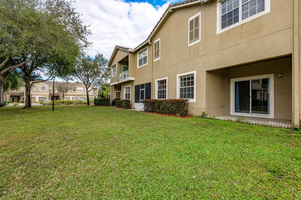 13117 SW 44th Street Miramar FL 33027