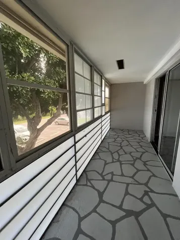 119 E Westbury E Deerfield Beach FL 33442