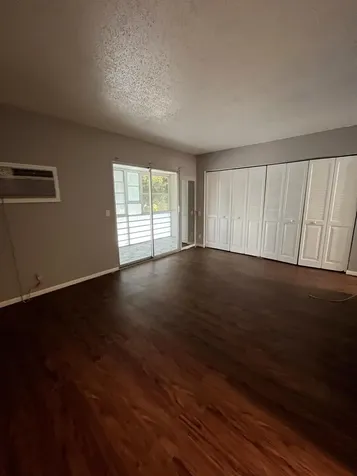 119 E Westbury E Deerfield Beach FL 33442