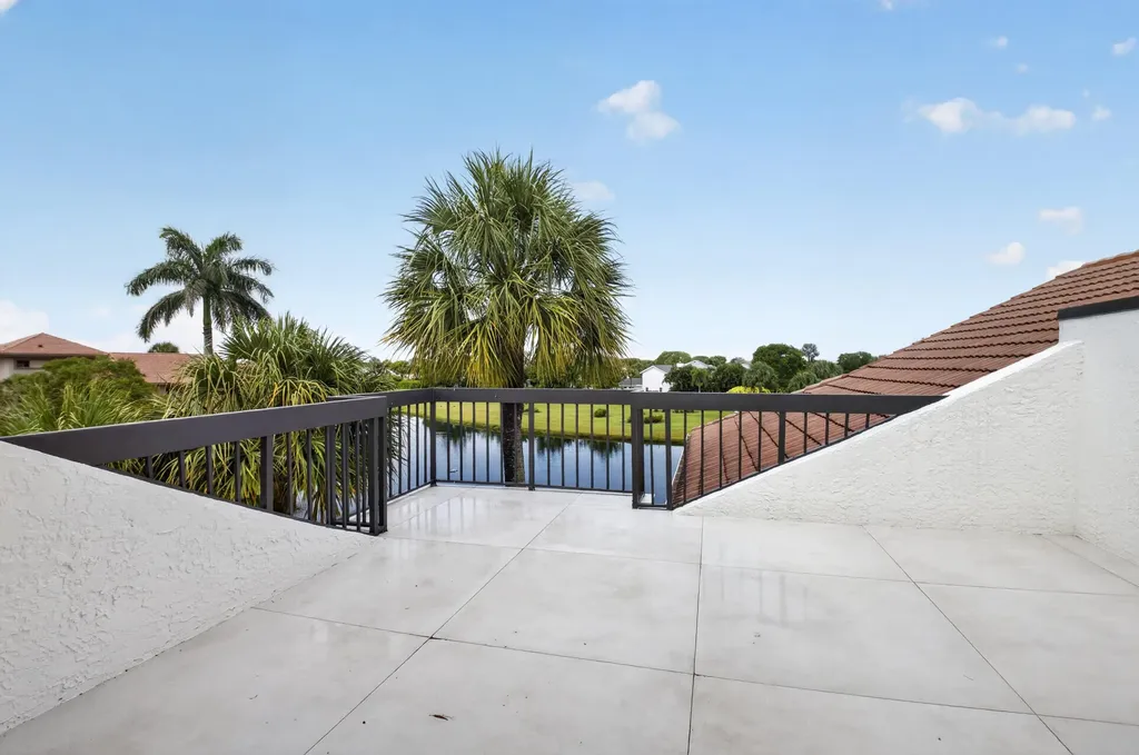 19221 Sabal Lake Drive Boca Raton FL 33434