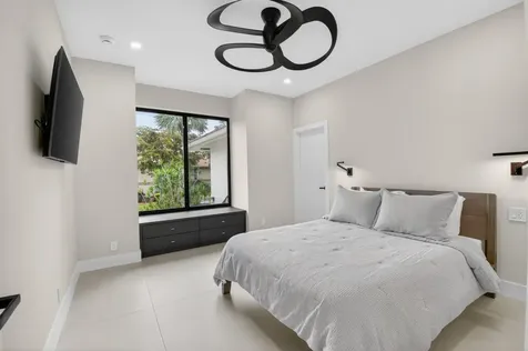 19221 Sabal Lake Drive Boca Raton FL 33434
