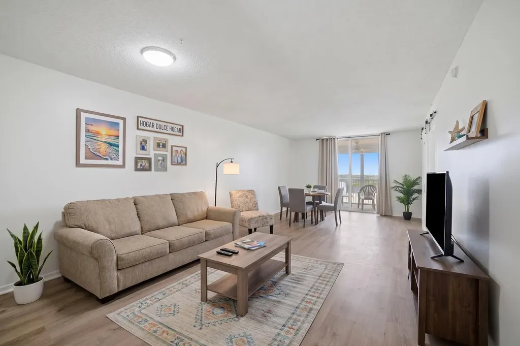 5700 NW 2nd Avenue Boca Raton FL 33487