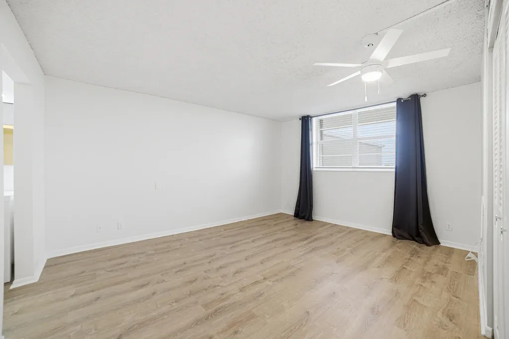 5700 NW 2nd Avenue Boca Raton FL 33487