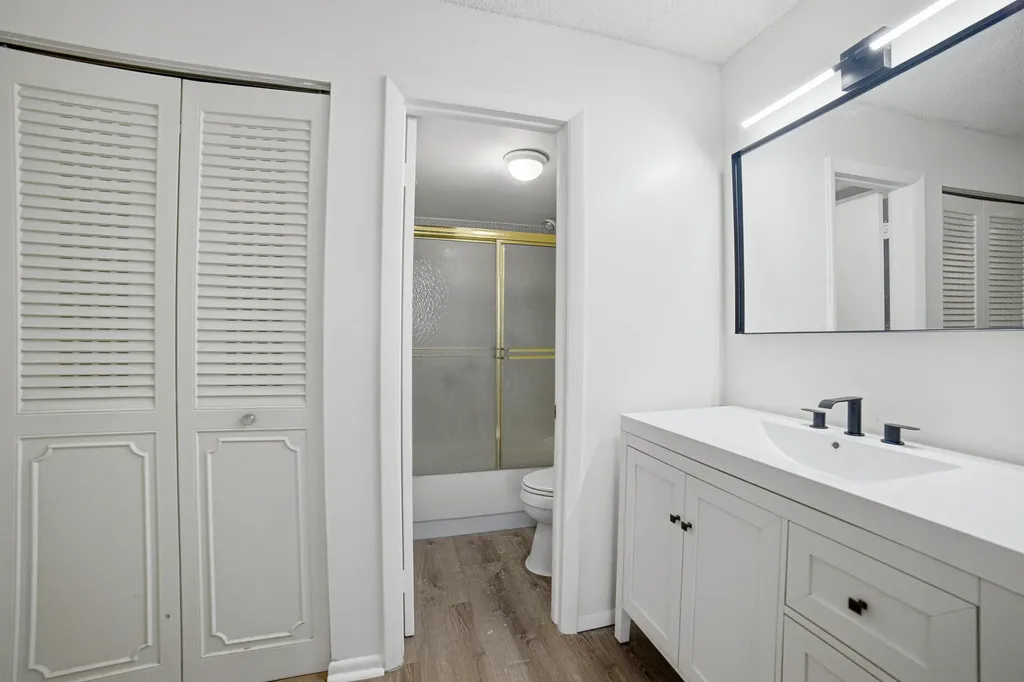 5700 NW 2nd Avenue Boca Raton FL 33487