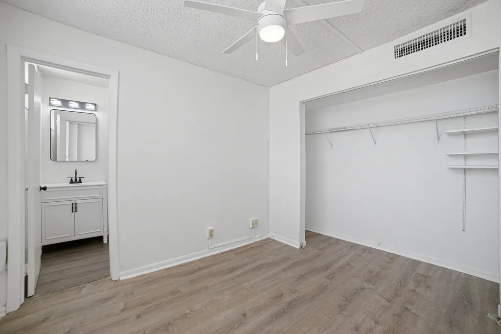5700 NW 2nd Avenue Boca Raton FL 33487