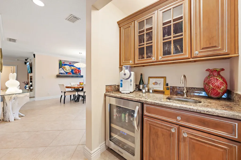 28 Marlwood Lane Palm Beach Gardens FL 33418