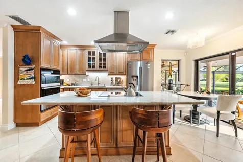 28 Marlwood Lane Palm Beach Gardens FL 33418