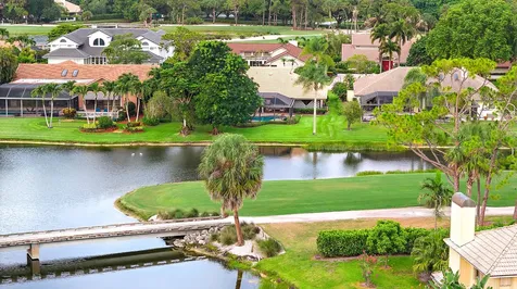 28 Marlwood Lane Palm Beach Gardens FL 33418