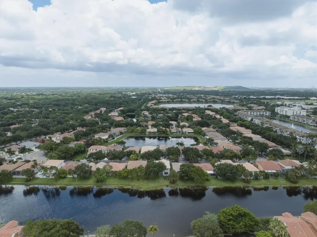 4839 NW 55th Drive Coconut Creek FL 33073