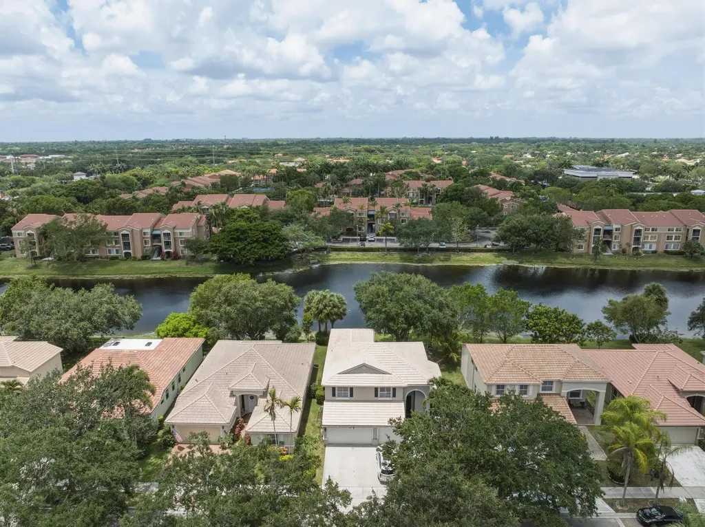 4839 NW 55th Drive Coconut Creek FL 33073