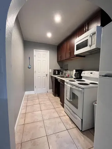 118 SW 12th Avenue Delray Beach FL 33444