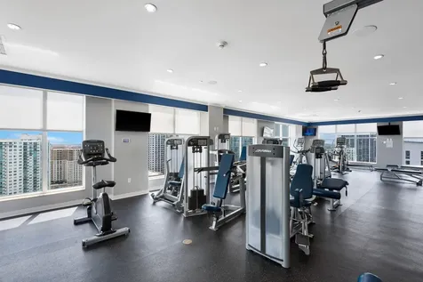 350 SE 2nd Street Fort Lauderdale FL 33301