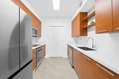350 SE 2nd Street Fort Lauderdale FL 33301