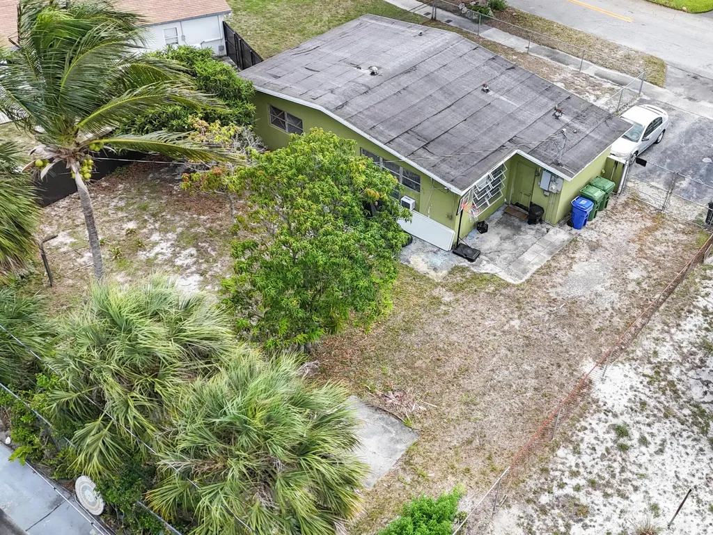 1706 NW 26th Avenue Fort Lauderdale FL 33311