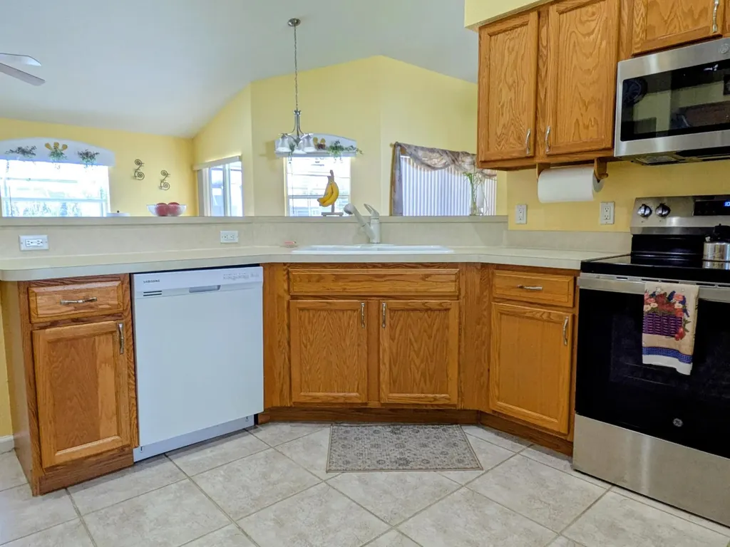 357 SE Cork Road Port St Lucie FL 34984