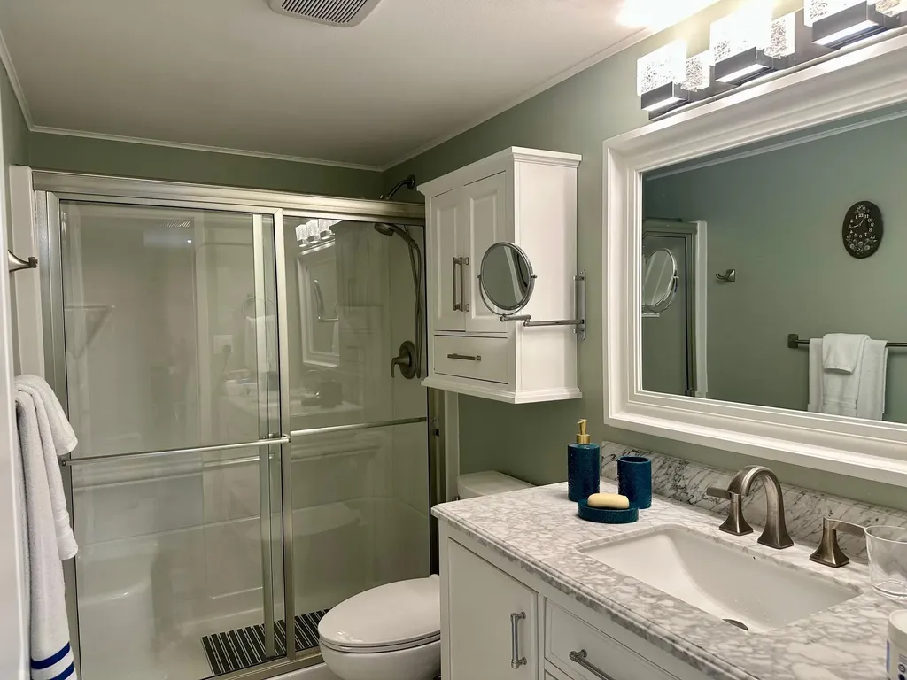 2721 Garden Drive N Lake Worth FL 33461