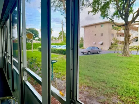2721 Garden Drive N Lake Worth FL 33461