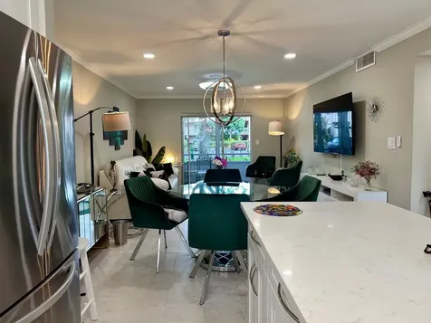 2721 Garden Drive N Lake Worth FL 33461