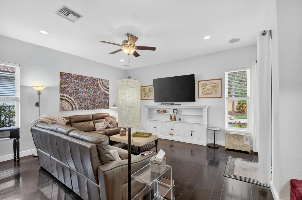 198 Bella Vista Way Royal Palm Beach FL 33411