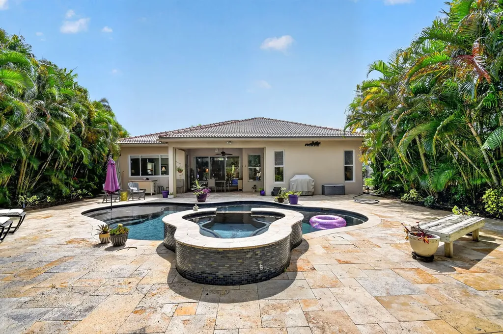 198 Bella Vista Way Royal Palm Beach FL 33411