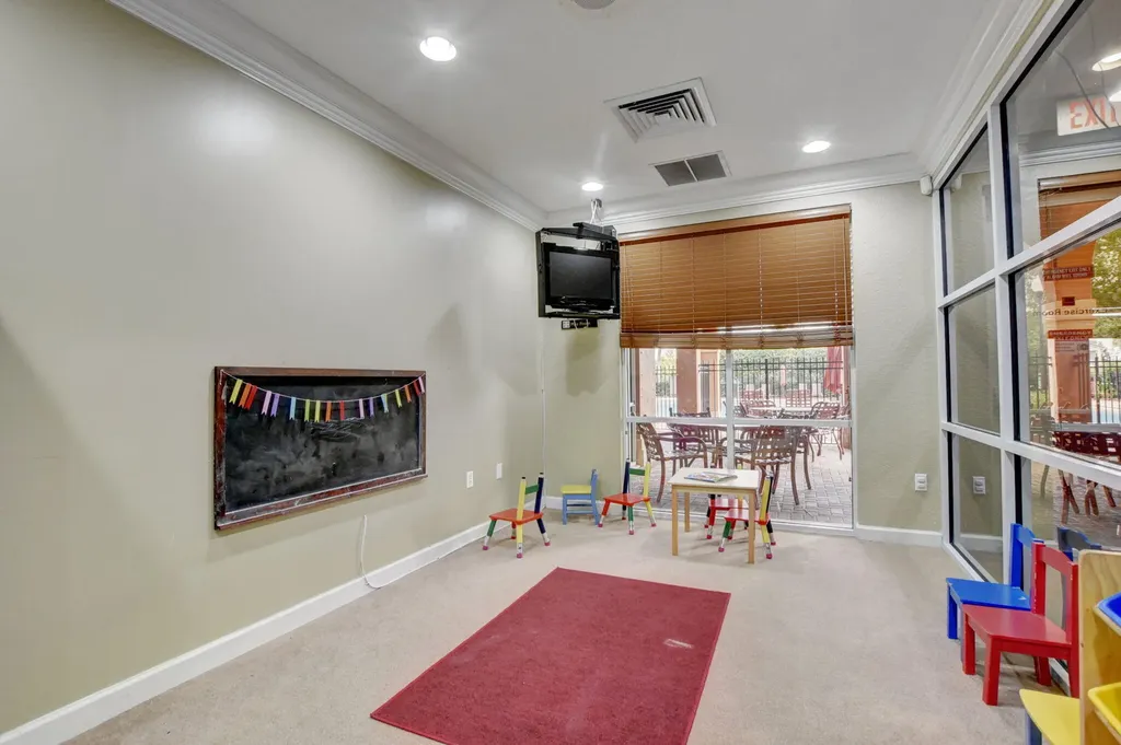 198 Bella Vista Way Royal Palm Beach FL 33411