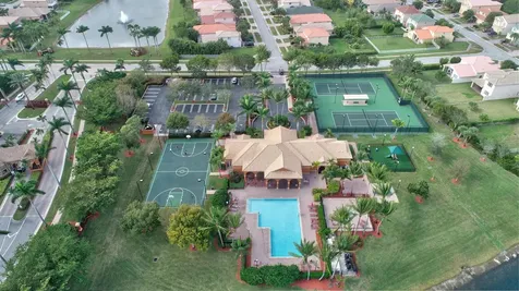 198 Bella Vista Way Royal Palm Beach FL 33411