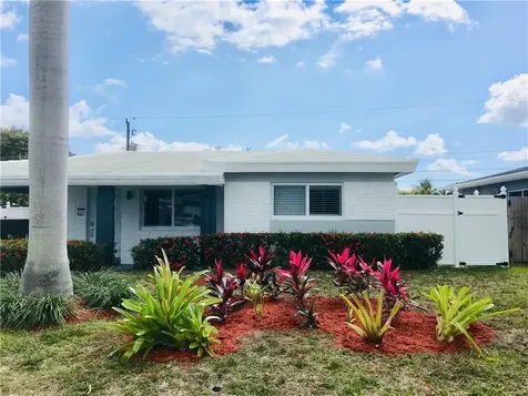 4580 NE 3rd Avenue Oakland Park FL 33334