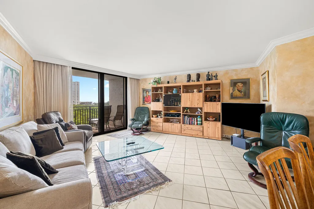 3912 S Ocean Boulevard Highland Beach FL 33487