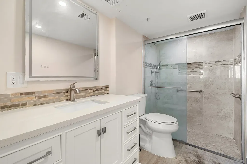3912 S Ocean Boulevard Highland Beach FL 33487