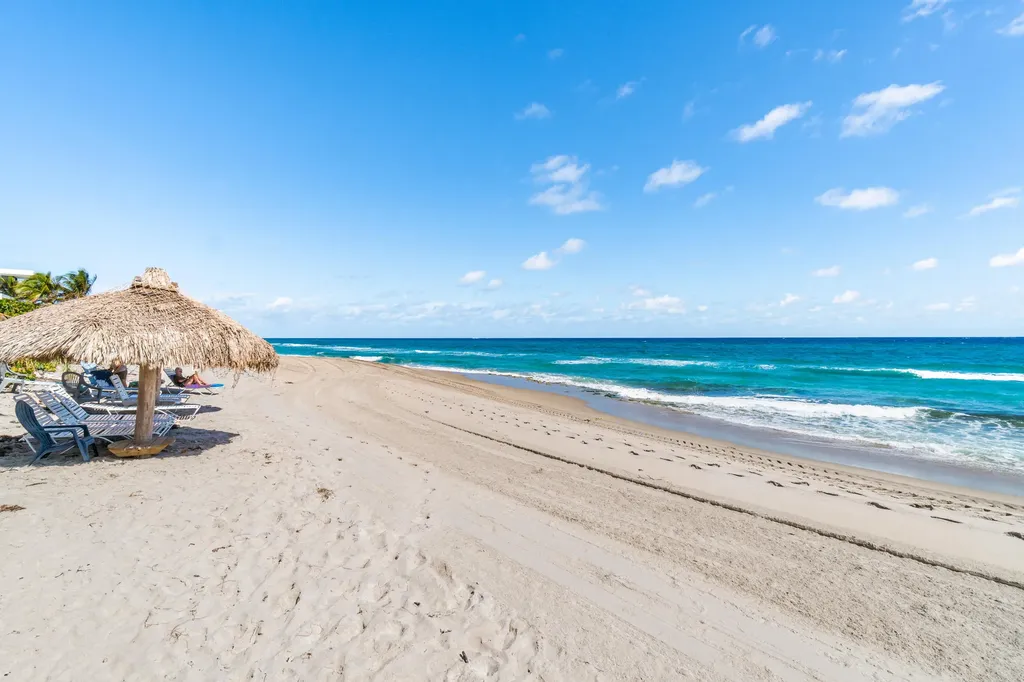 3912 S Ocean Boulevard Highland Beach FL 33487