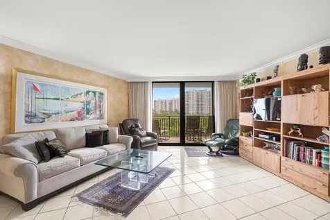 3912 S Ocean Boulevard Highland Beach FL 33487