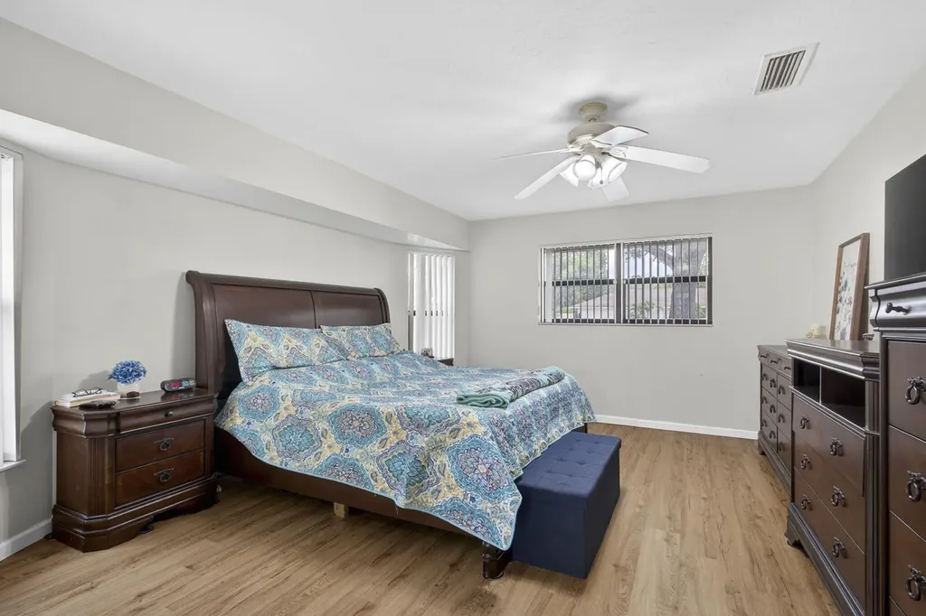 559 Azure Avenue Wellington FL 33414