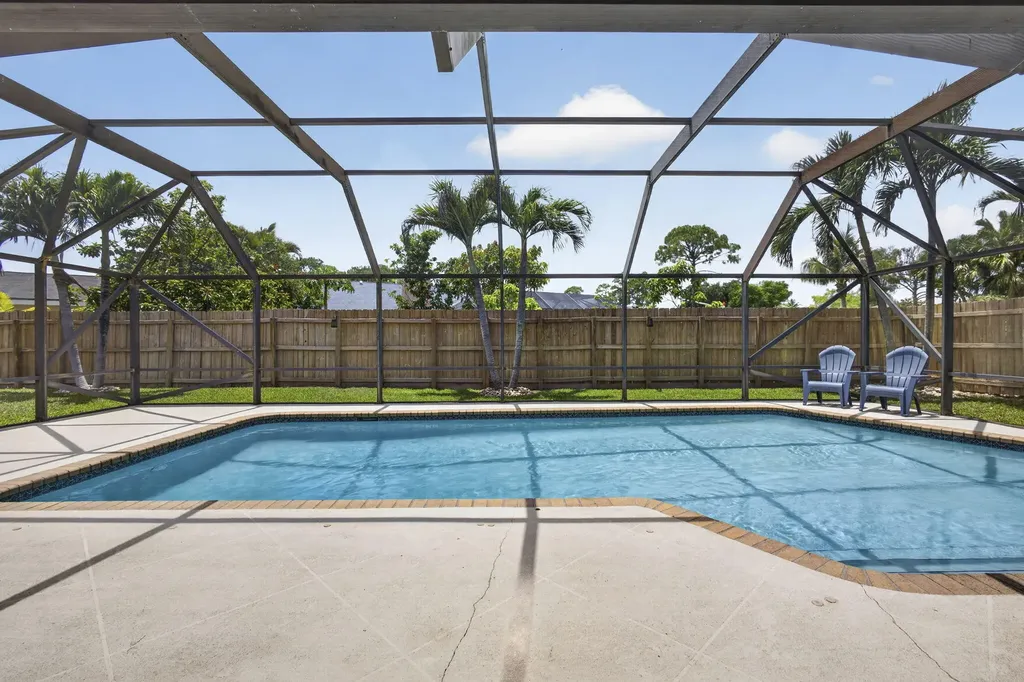 559 Azure Avenue Wellington FL 33414