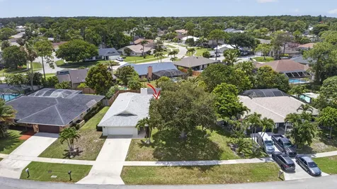 559 Azure Avenue Wellington FL 33414