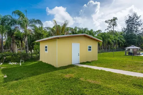 15285 San Diego Drive Loxahatchee Groves FL 33470